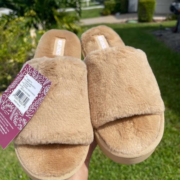 MUK LUKS Kirstey Slide In Irish Cream Med 7-8 - Picture 5 of 12